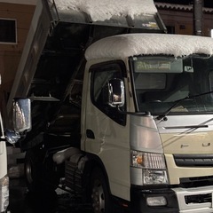 深ダンプ4トン車貸します！