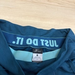 ナイキ　レディース　七分丈　スエットパンツ　Mサイズの画像