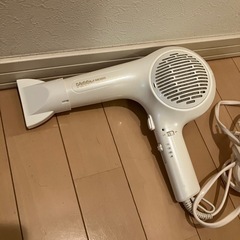 大風量　サロン　プロ仕様　ノビー　nobbyドライヤージャンク品の画像