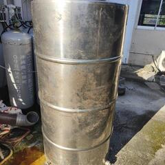 ステンレスタンクの画像