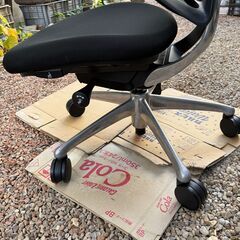 okamura製　サブリナ　オフィスチェア　ジャンク品の画像