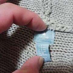 GAPパーカーとカーディガン子供服の画像