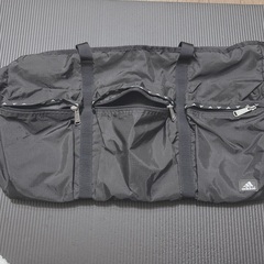 【取引中】adidas ボストンバック ダッフルバッグ 修学旅行...