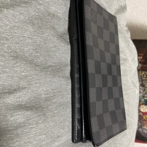 ルイビトン長財布