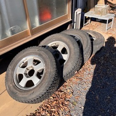スタッドレス　ランクルプラド150　265/65/R/17 ブリザック