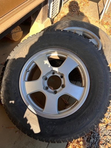 スタッドレス　ランクルプラド150　265/65/R/17 ブリザック