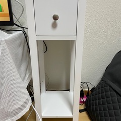 サイドテーブル(2点)
