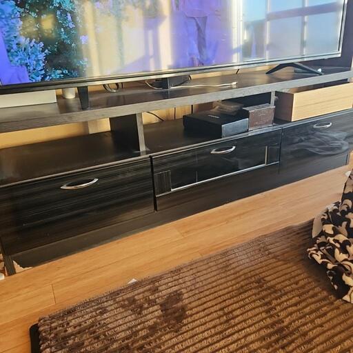 テレビ台