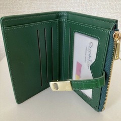 ✨新品✨　ミニ財布　グリーン　高品質の画像