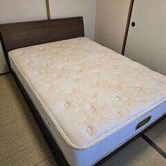 引き渡し予定済み 無料　シモンズ　ダブルベッド