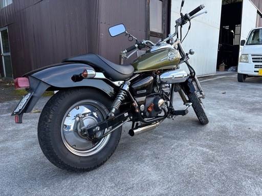 ホンダマグナ50
