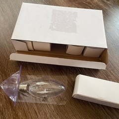 ガラスペンダントライト　電球付き 2個の画像