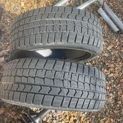 車のパーツ タイヤ、ホイール