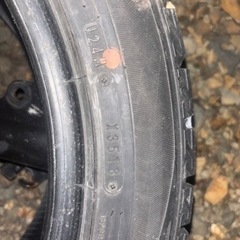 車のパーツ タイヤ、ホイールの画像