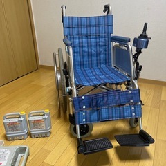 とてもお得　電動車椅子　バッテリー2個付き　電動車イス　