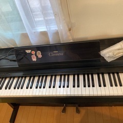 ピアノの画像