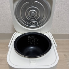 炊飯器　ニトリ　3合の画像