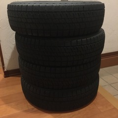 スタッドレスタイヤ　2023製造　
ブリヂストンV RX2    