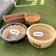 【決まりました】無料　植木鉢10個あげます　プランターの画像