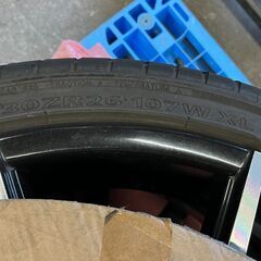 LEXANI レグザーニ　26インチ　295/30ZR26 107 26×9.5J【手渡し可・宮城仙台】の画像