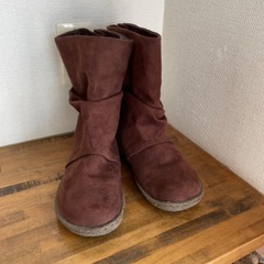 レディース　中古ショートブーツ　24-25cm 無料で差し上げます