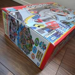 新品未使用 トミカと走ろう ぐるぐるバスタウンの画像