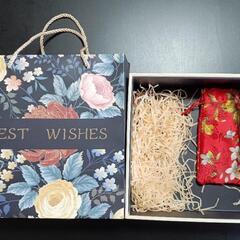 完全未使用・新品スカーフ＆櫛のセットの画像