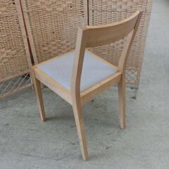 無印良品 ダイニングチェア ② 天然木 座面ベージュ系 木製チェア ナチュラル シンプル イス 椅子 札幌 西野店の画像