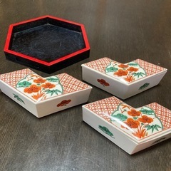 【希少】アンティーク正月祝器　蓋付き　オードブル皿　醤油差し付き　鶴　松竹梅　お祝いに◎　の画像