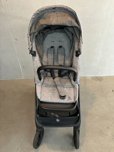 Stokke Beat ベビーカー　グレー