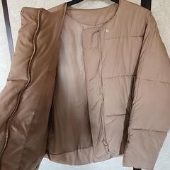 レディースコートの画像