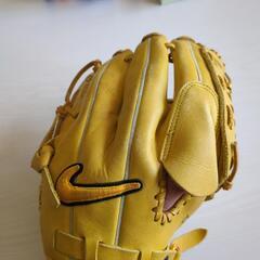 【取引中】ナイキグローブ（ダルビッシュモデル）の画像