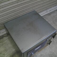 小型耐火金庫　EIKO maglock safe EM-10 エーコー　マグネットキー２本付の画像