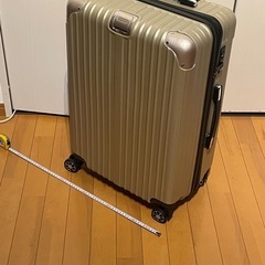 さらに値下【年末帰省】キャリーケースMサイズ　TSAロック の画像