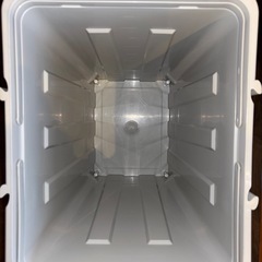 ゴミ箱(キャスター付)取引中の画像