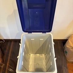 ゴミ箱(キャスター付)取引中の画像