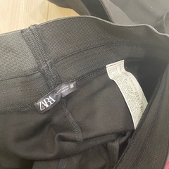 ZARA 新品未使用パンツの画像