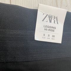 ZARA 新品未使用パンツの画像