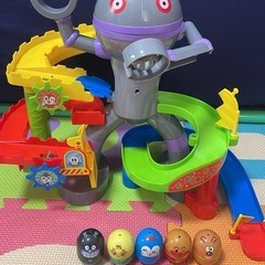 だだんだん ぱっくんコロロン大だっしゅつ
