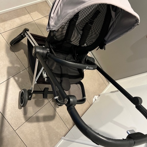 サイベックス　Mios platinum レインカバー付き　ミオス