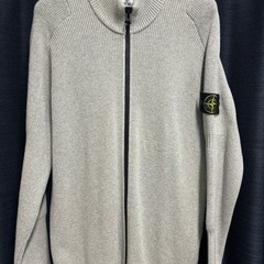 stone islandストーンアイランドニット　プレゼントに◎