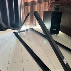 【値下げ】ベッドフレーム（キング未満まで調整可能 ）の画像