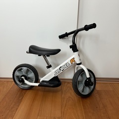 ストライダー　サンライダー　三輪車　キックバイクの画像