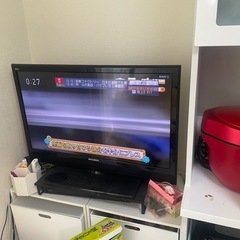 三菱　カラーテレビ　ジャンク品