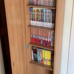 全身鏡付き本棚の画像