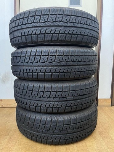 ブリヂストン・スタッドレスタイヤ 195/65R15 4本