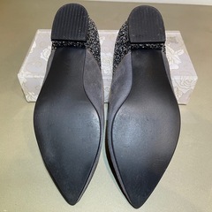 【美品】DIANA ポインテッドトゥシューズ 23.5cm グレーの画像