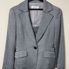 レディーススーツ上下セット３着【COMME CA ISM (コムサイズム) 、any SiS、JEAN GERARD】の画像