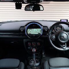 検査7年9月クラブマン クーパーS ジョンクーパーワークスパッケージ/パドルシフト/JCW18インチ/HDDナビ/バックカメラ/ハーフレザーシート/ETCの画像