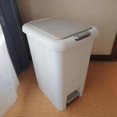 ニトリ2WAYゴミ箱(20L用)